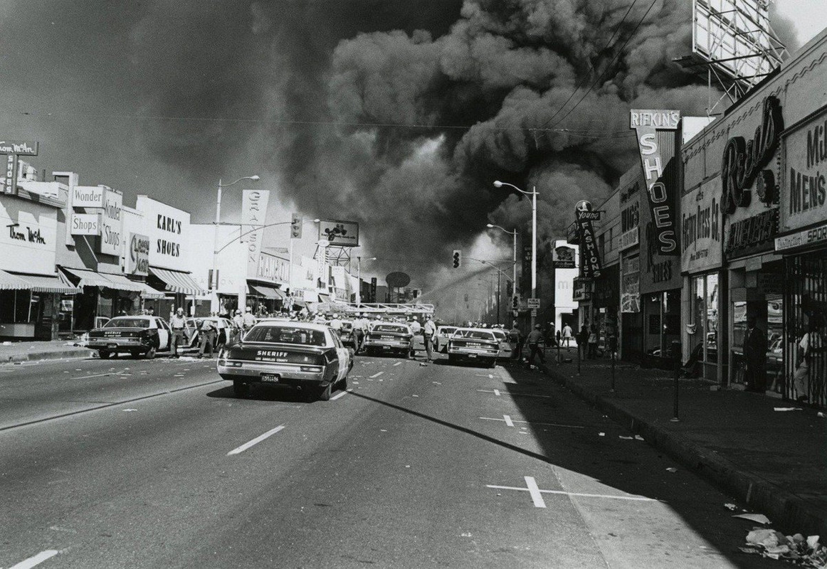 32B3655F-FB9F-4A34-8F41-88A9818A5E4D