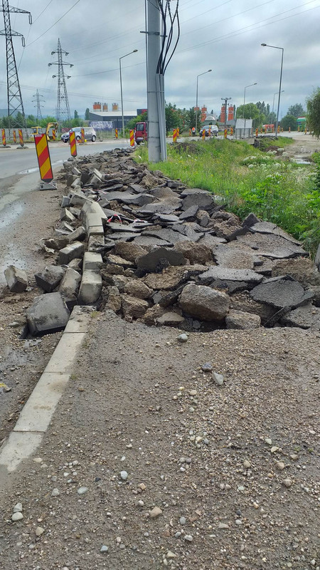 355867744_657494472888853_21087666191355969_n