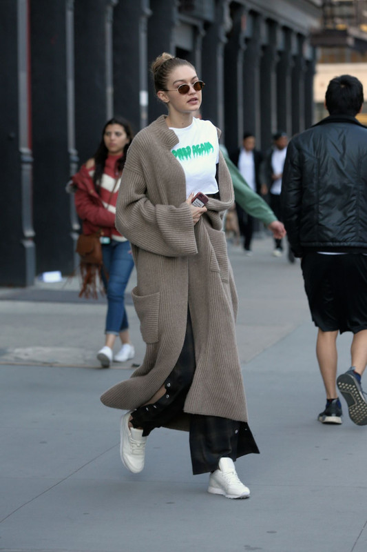 gigi-hadid-out-in-new-york-04-28-2018-8