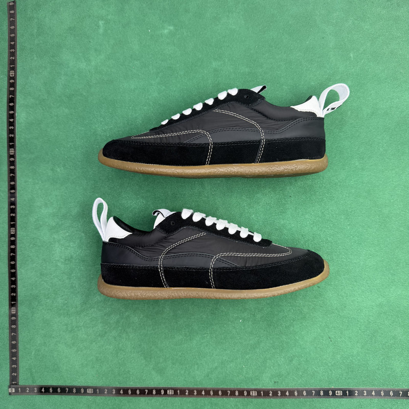 456、Alexander McQueen Tread Slick