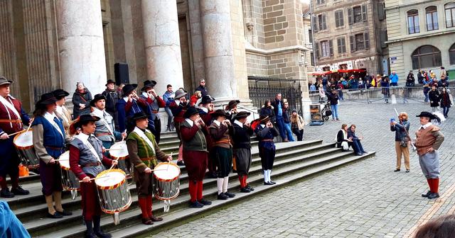 ALSACIA EN NAVIDAD Y MONTREUX CON PAPÁ NOEL - Blogs de Europa Central - 7 Dic: Adios Montreux, hola Ginebra! (13)