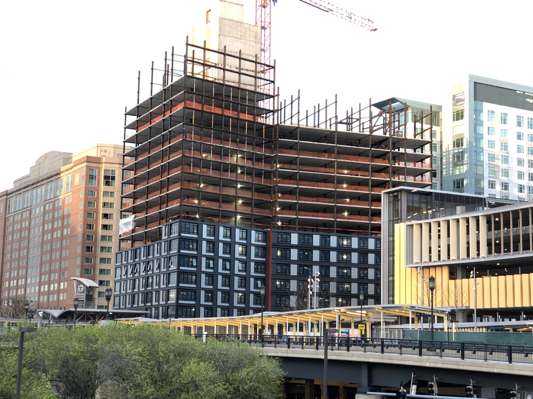 2DA3AF5B-EE15-4AA7-955A-9FF49377292C