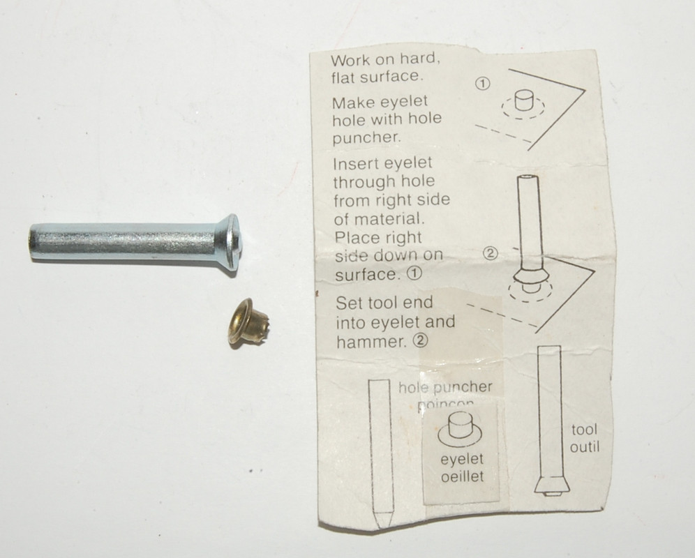 Dinky 264 RCMP Cadillac - 19