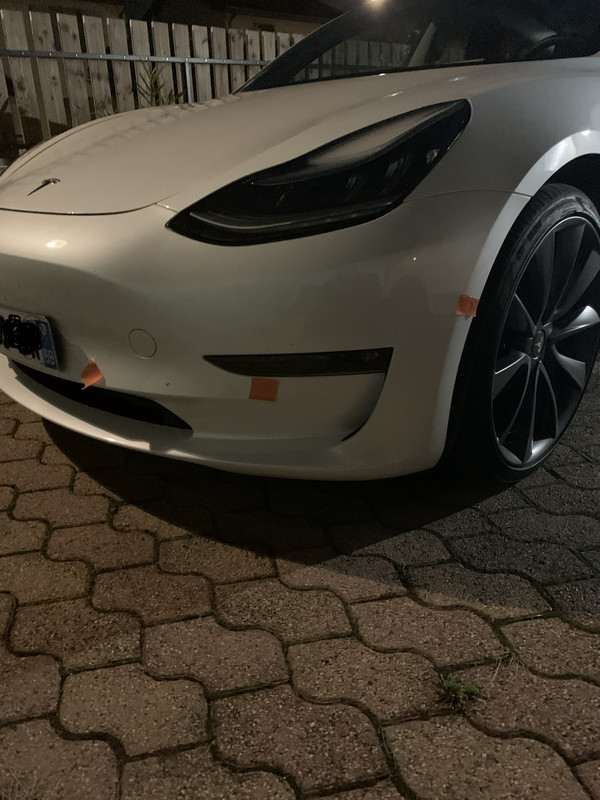 2096CD84-B987-4E0A-A583-69B84BEC5A7B