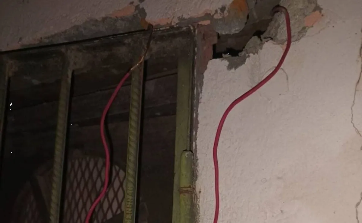 Tragedia en Corrientes: Vecino muere electrocutado al intentar robo en casa electrificada de ancianos