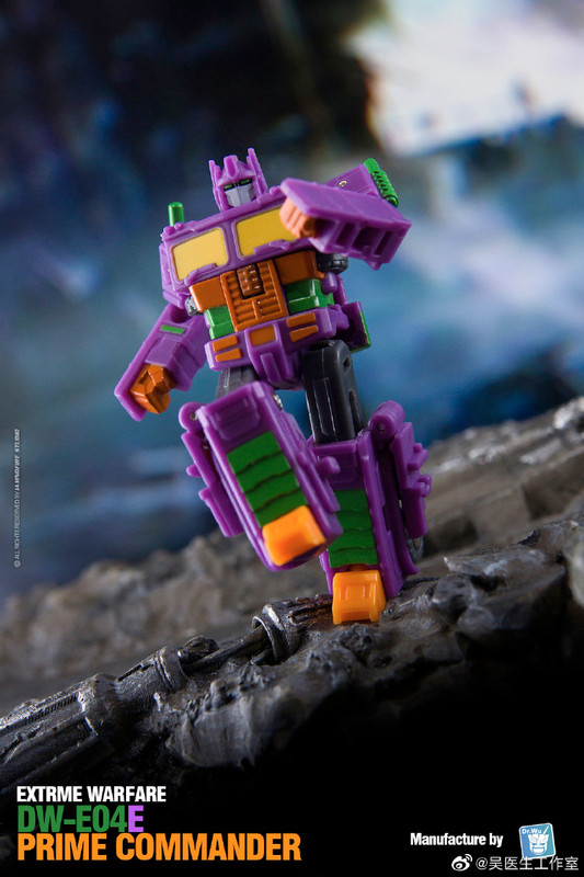 Dr-Wu-DW-E04E-Prime-Commander-03