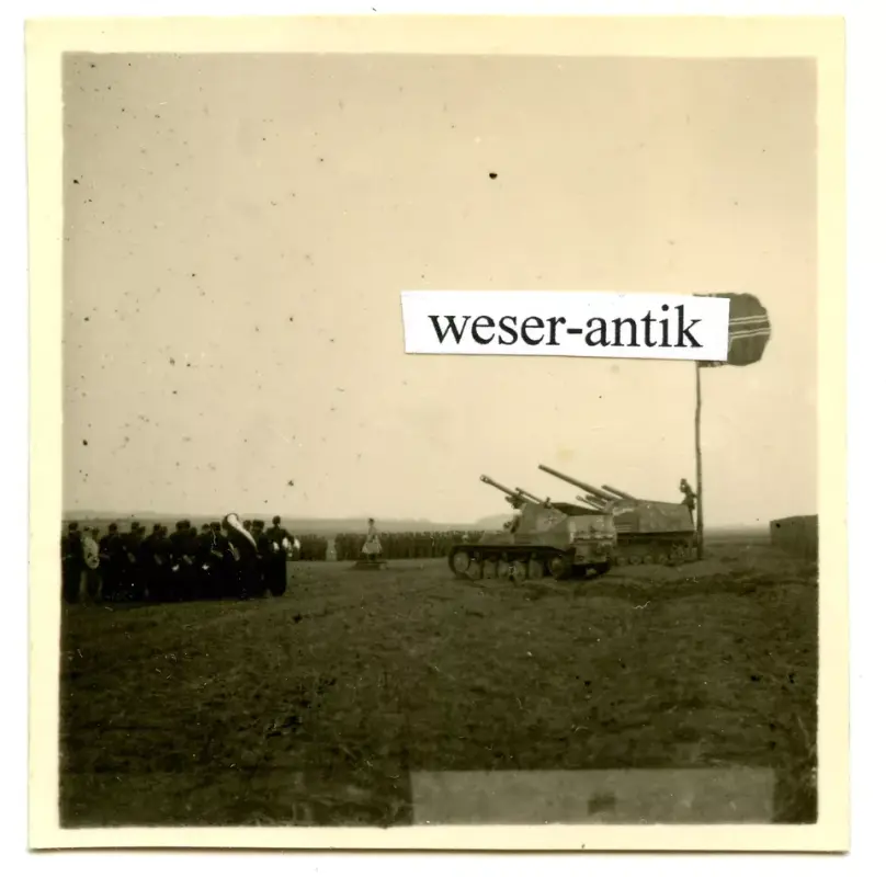 Kielce Polen 20.10.1944 Hummel Wespe 16. Panzer-Division RK-Verleihung Bild 1-15 (3)