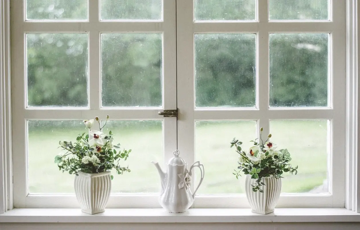 white-window-new.webp