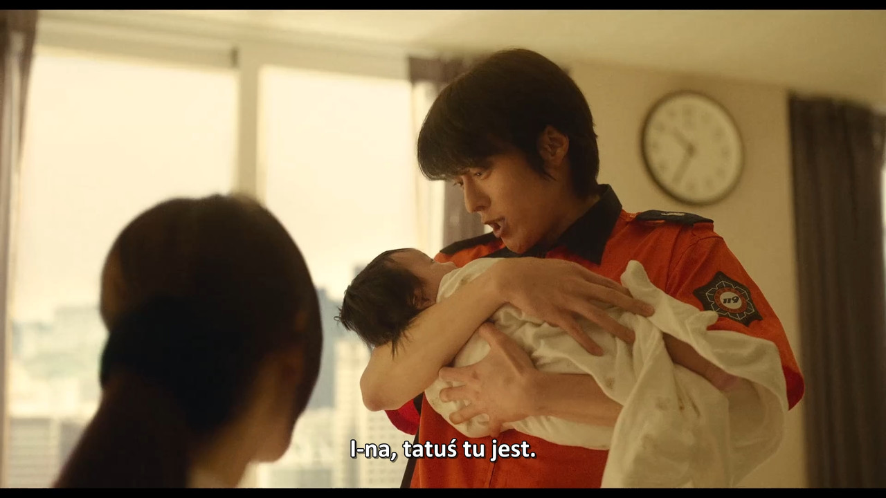 Dù tôi không phải người hùng_S01E02_Tập 2 2024 Vie WEB-DL.mkv_snapshot_00.07.46.049