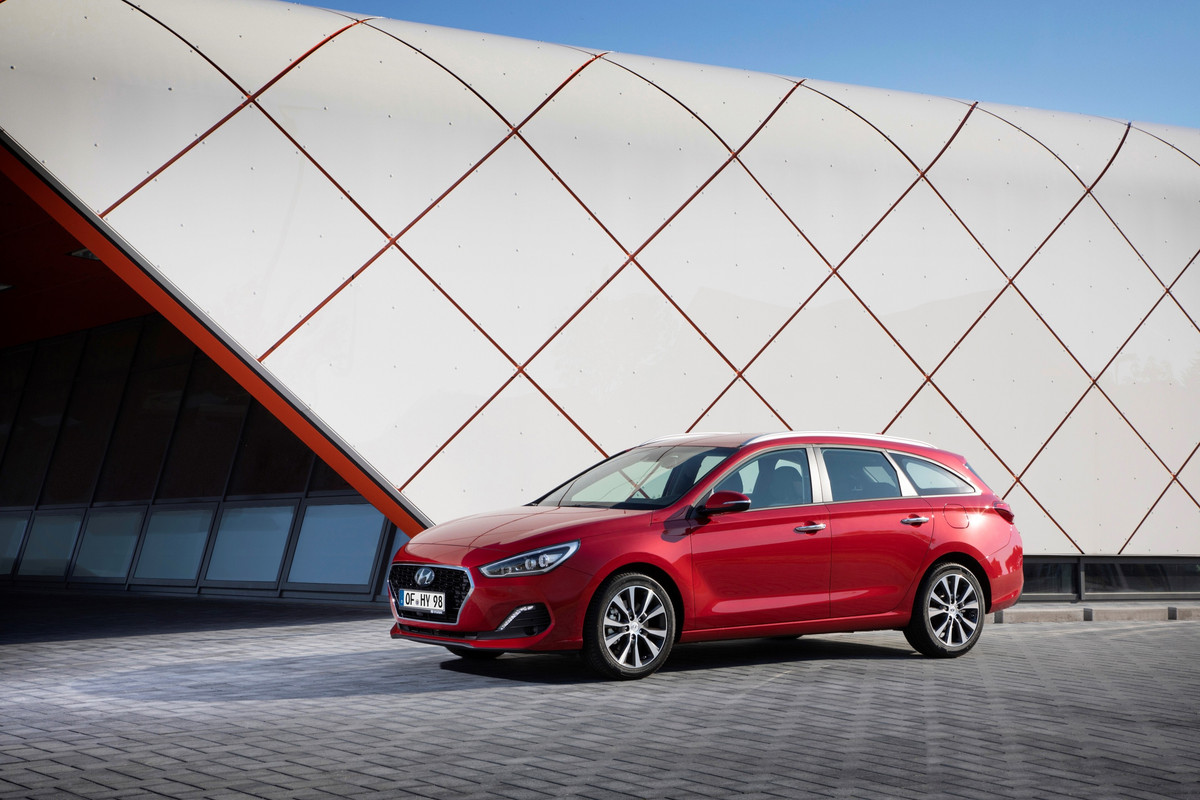 2019 Hyundai i30 range (22)