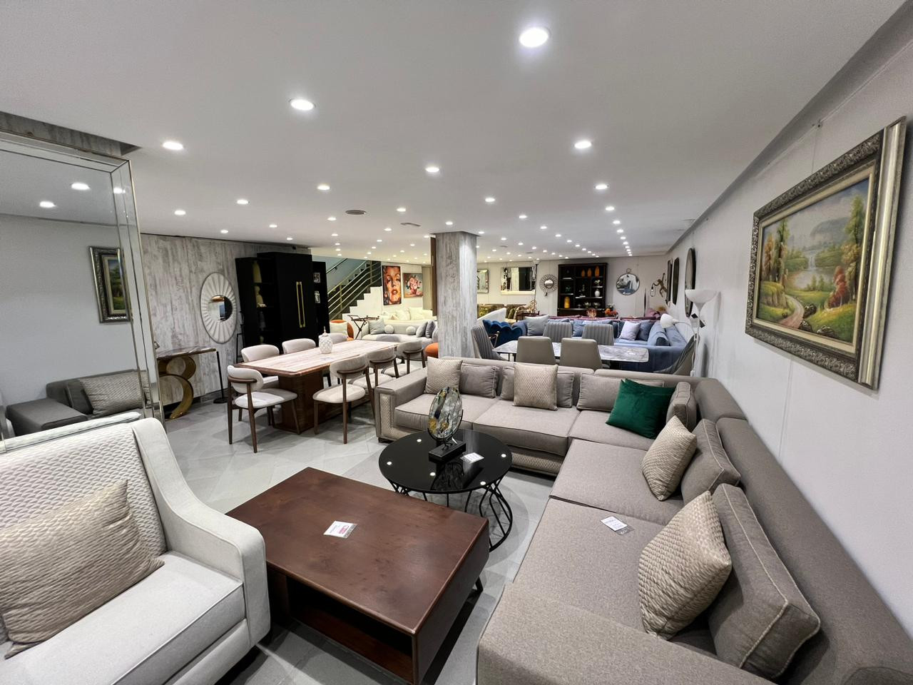 Whats-App-Image-2025-11-21-at-10-55-36-(2)