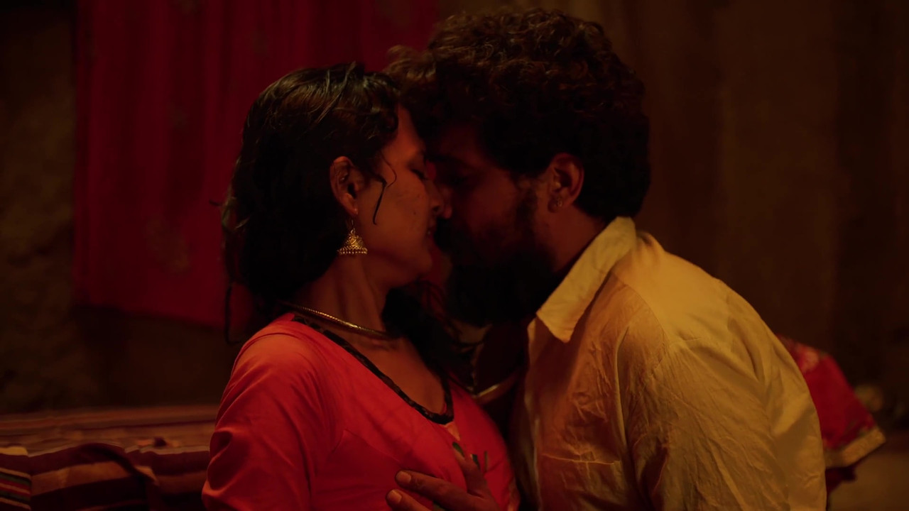 [Image: vlcsnap-2025-10-28-19h25m09s676.jpg]