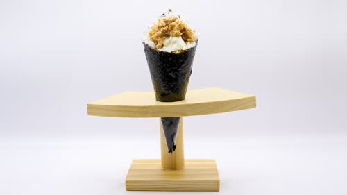 577. Temaki sake cotto - 1 pezzo