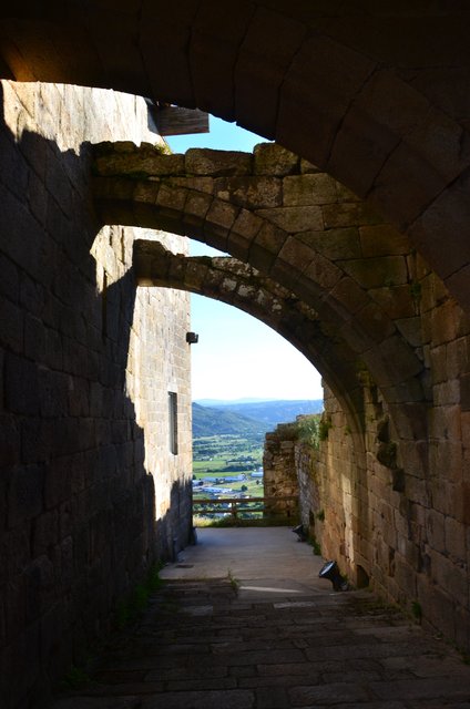 CASTILLO Y PARADOR DE MONTERREY-27-5-2024 - Galicia y sus pueblos - 2017/2024 (34)