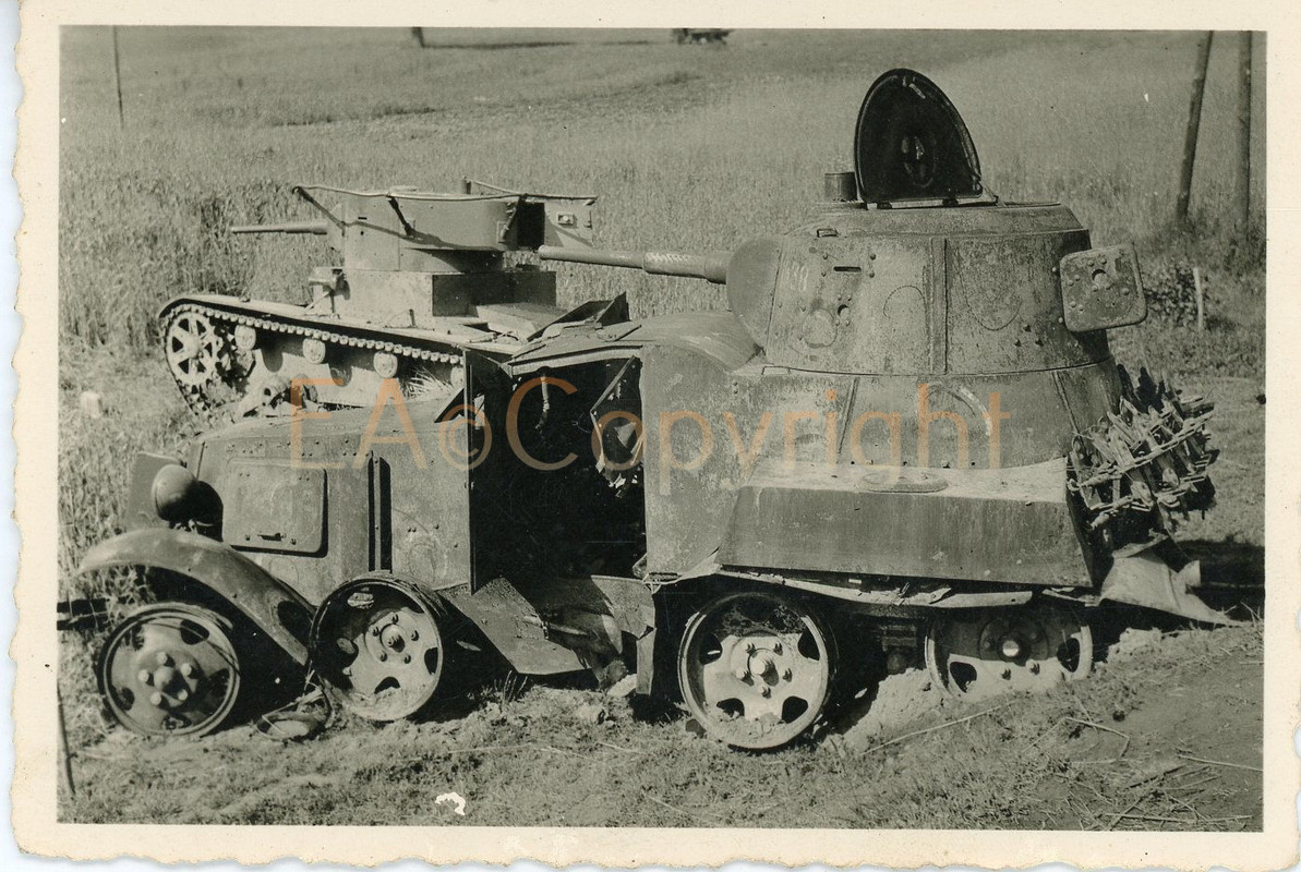 Russland Beute Panzerspähwagen Panzer Tank Foto
