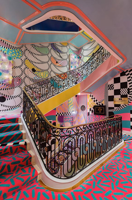 multiballrommstairs.jpg