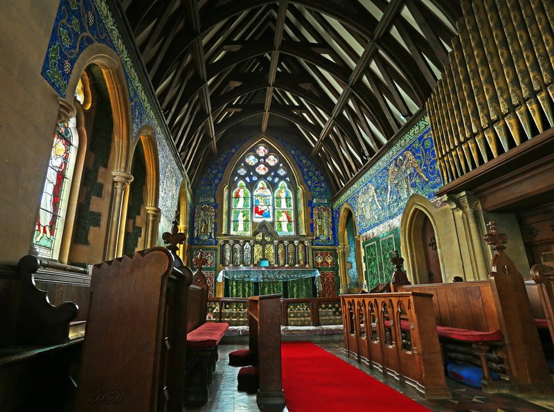 local-w-village-chruch-interior-HD.jpg