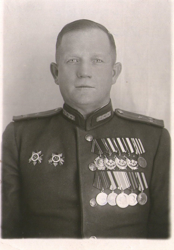 Полковник Сусляев Александр Леонтьевич 1