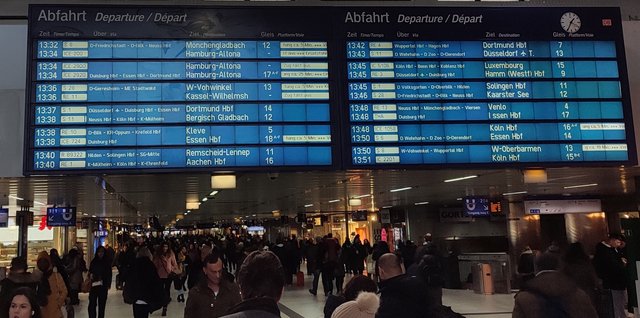 Dusseldorf, Frankfurt, Colonia (23-26 Febrero) - Blogs de Alemania - Llego a Düsseldorf (2)