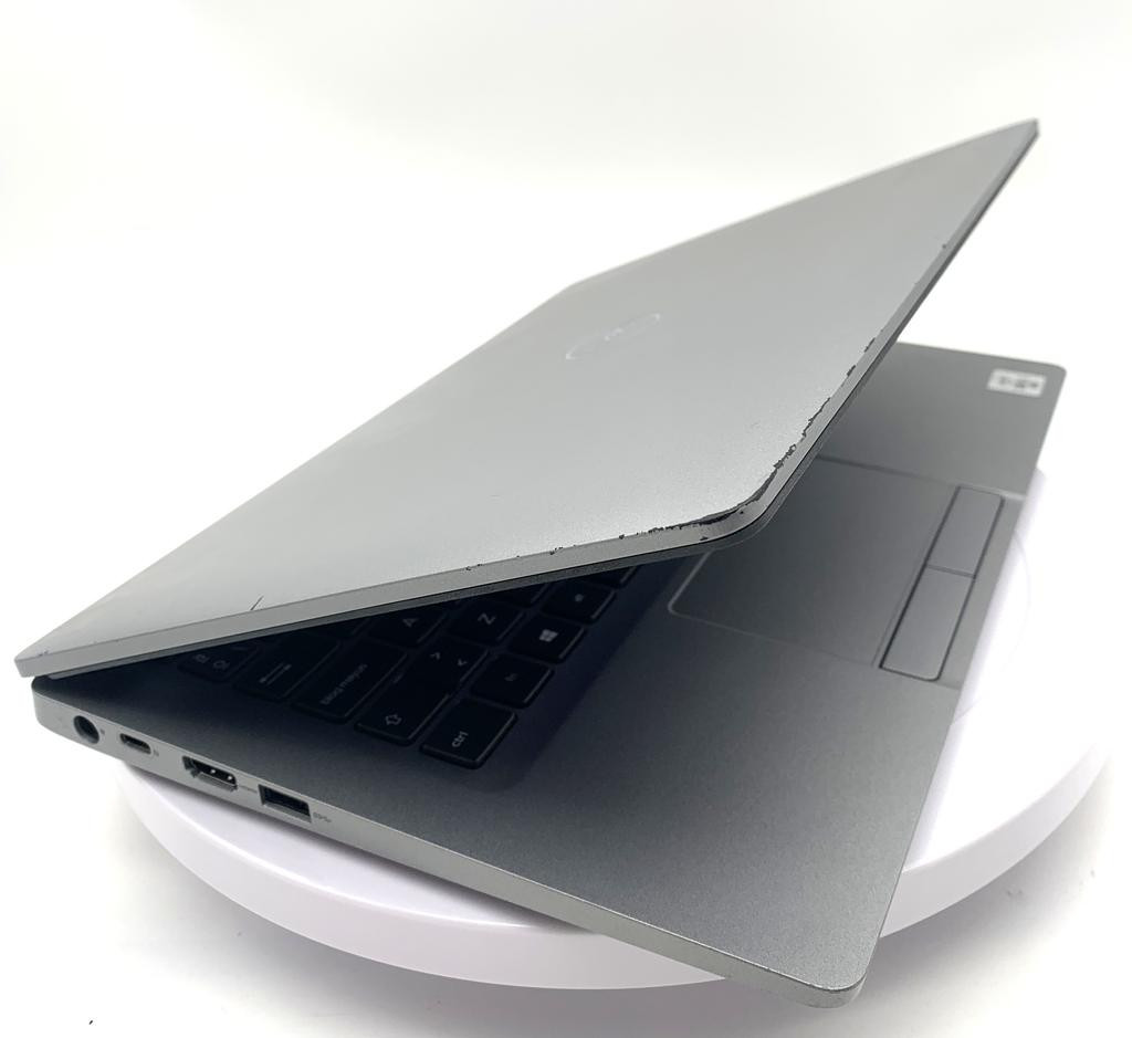 Vista trasera del Dell Latitude e6440