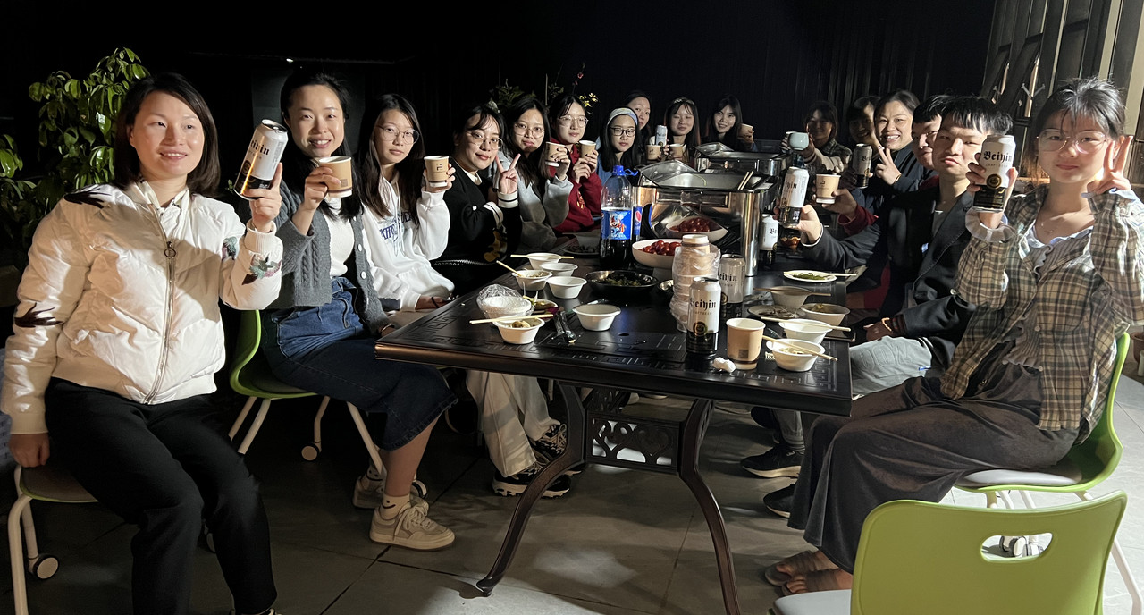 三八女神节聚餐