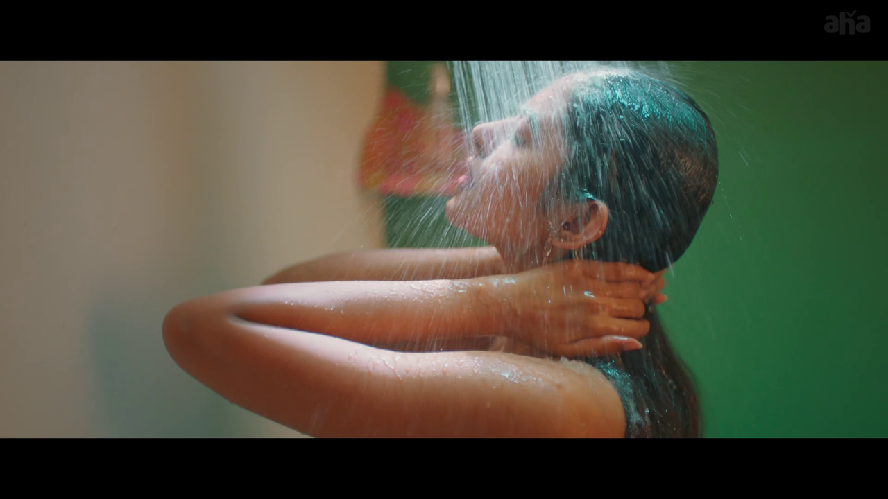 vlcsnap-2024-05-17-03h03m20s332