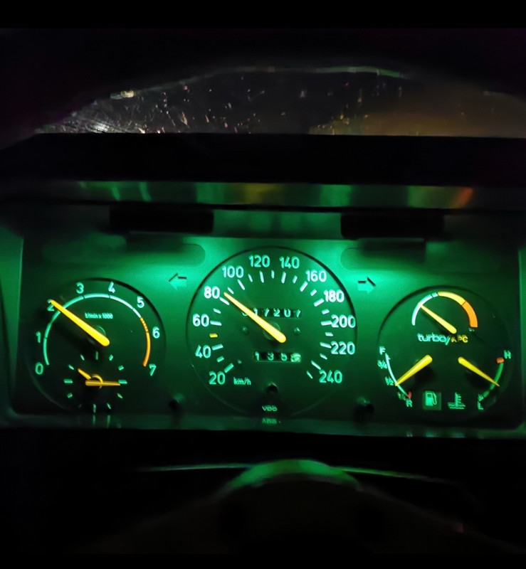 Screenshot_20230418_095638_com.android.gallery3d_edit_83986216618433