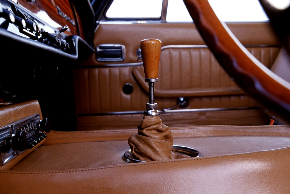 10_MaseratiMexico_Mondialdel'automobiledeParis_1966