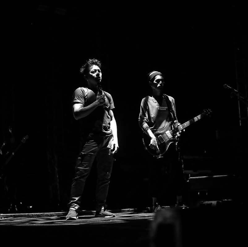 NOAH tampil perdana tanpa Uki dalam konser Project X yang digelar di Istora Senayan, Jakarta Pusat, Sabtu (28/9/2019).