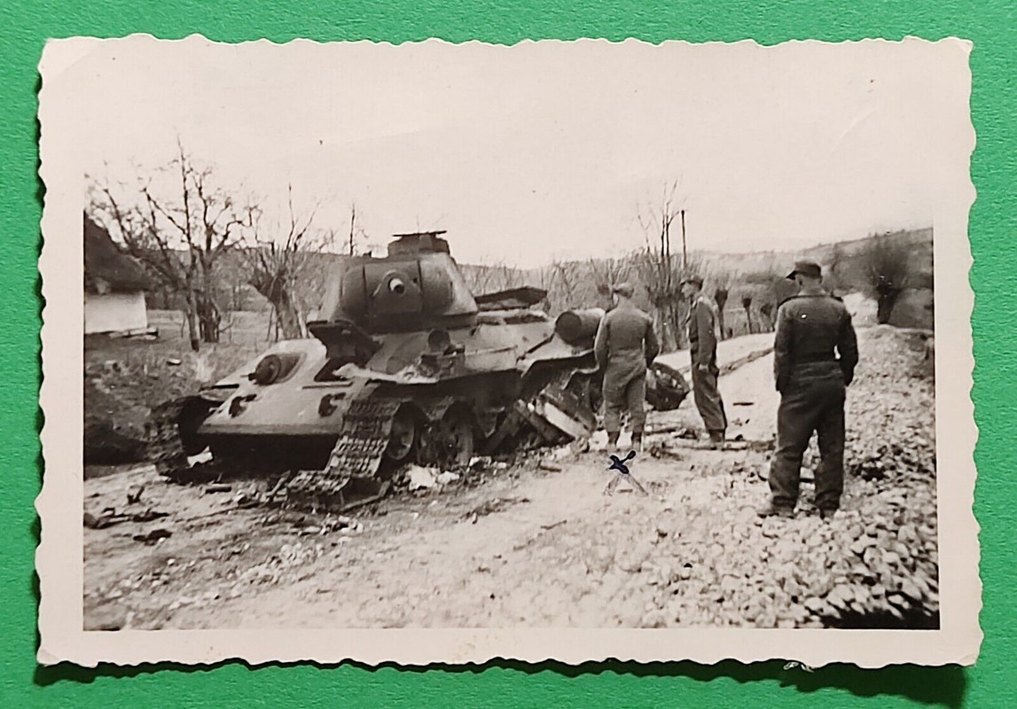 Foto T-34 die uns im Wege stand, Sturmgeschütz Soldaten,
