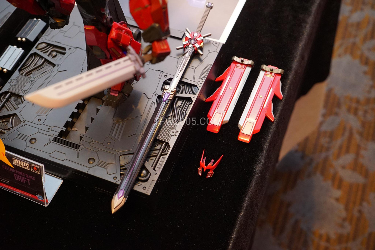 TFcon-2018-Flame-Toys-13