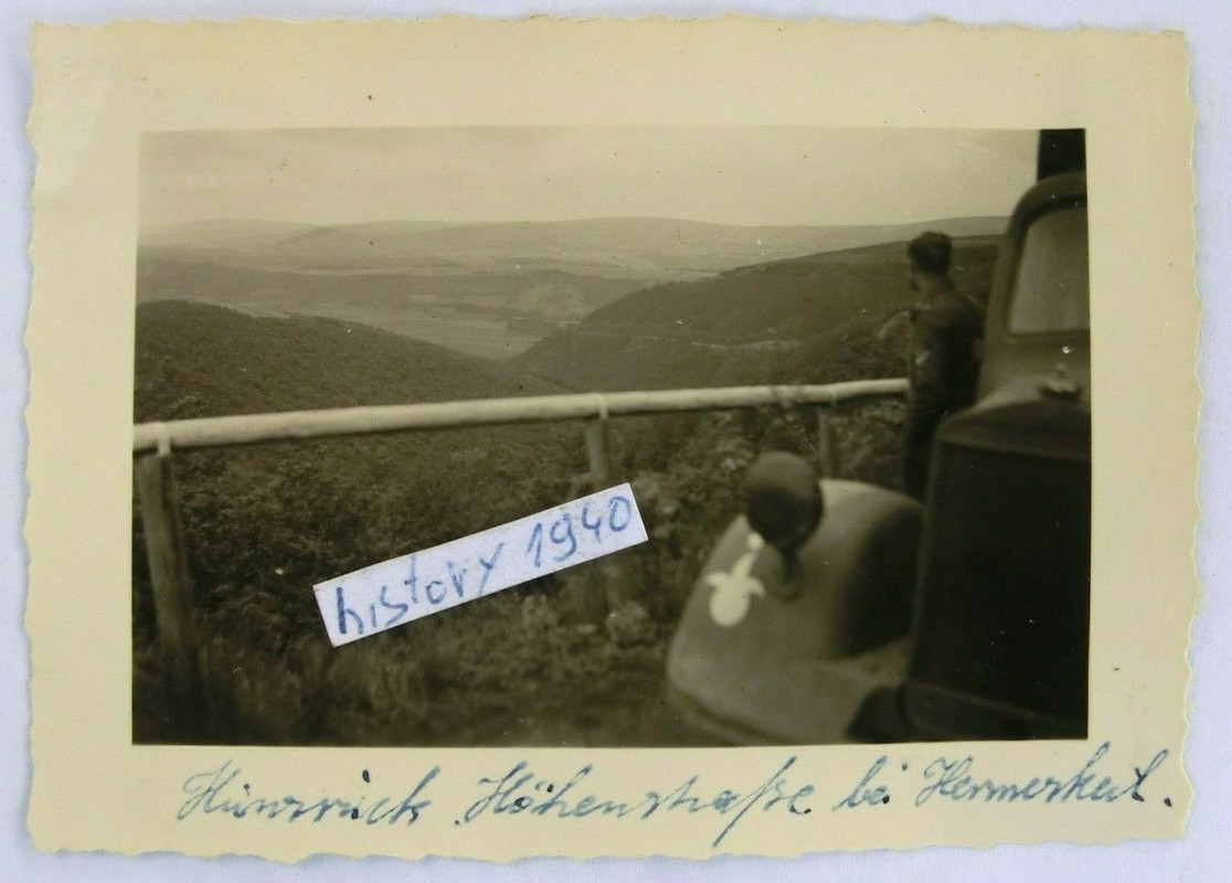 Foto mit LKW und Staffelwappen in Hermeskeil auf der Höhenbrücke