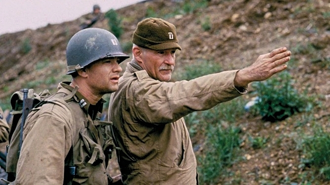 DALE-DYE-SAVING-PRIVATE-RYAN-1-FOTOR.jpg