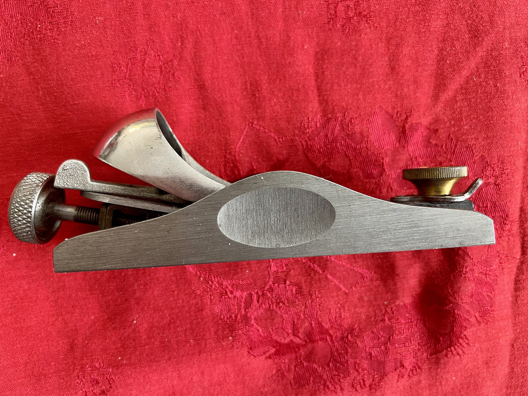 2C585E02-D397-467C-A07A-3748963B5446_1_201_a