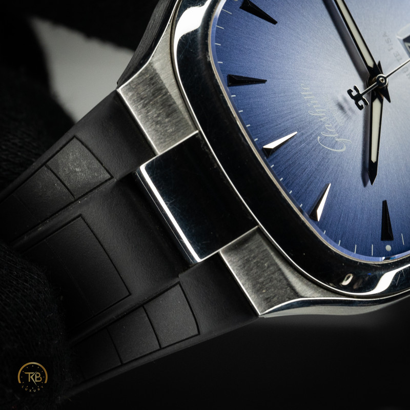 Glashutte Original Seventies Panorama Date - Image 8