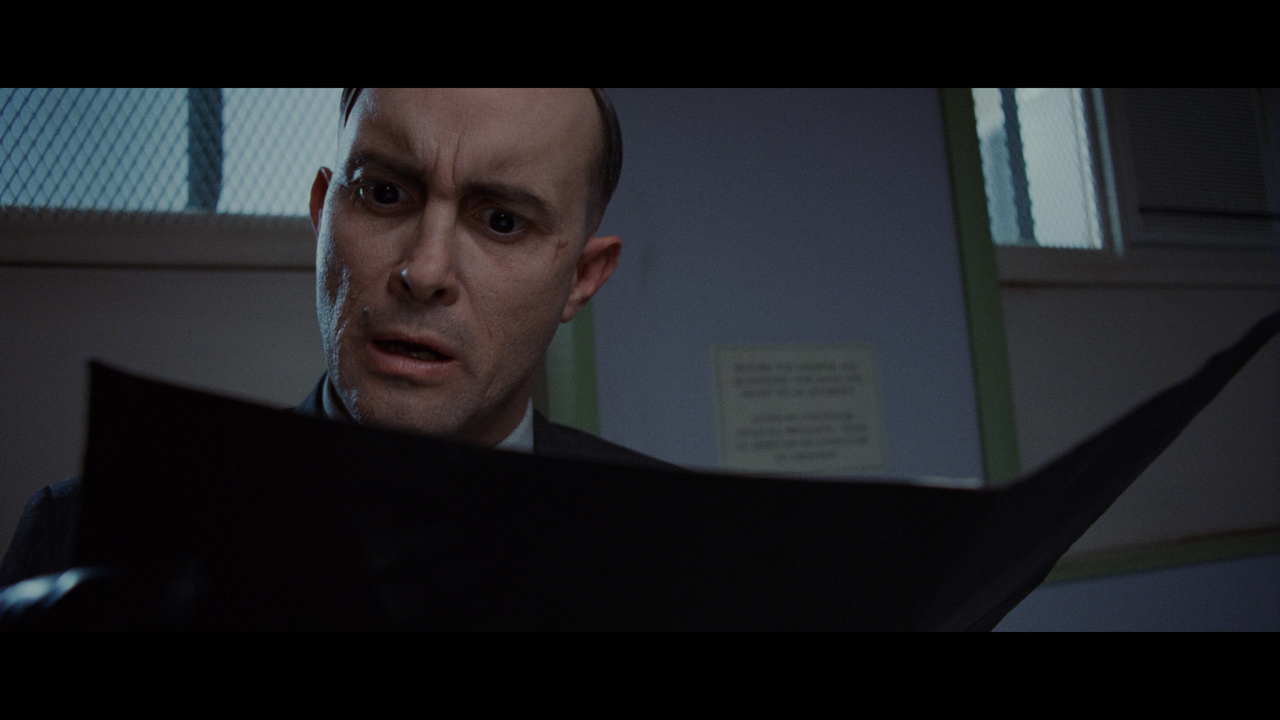 The.Frighteners.1996.DC.2160p.HDR.DoVi.BDREMUX-Нечипорук.mkv_snapshot_01.02.21.203