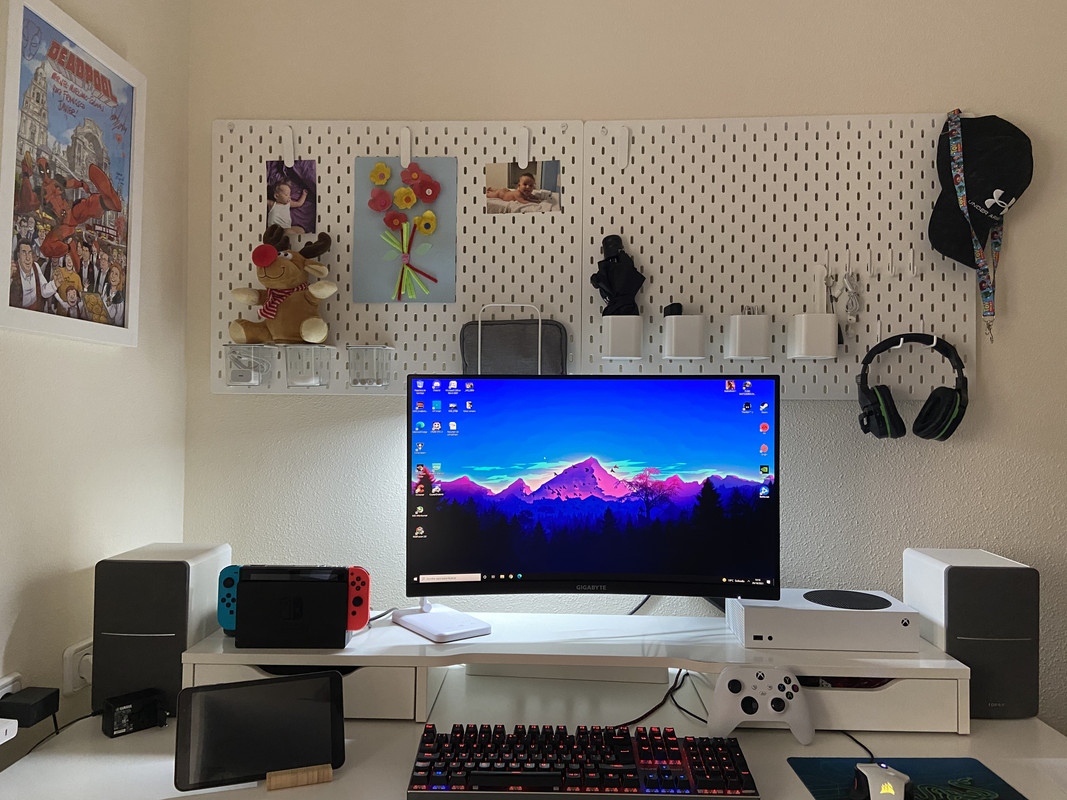 4E8CBEF4-EE66-4139-BA41-066850FC741C