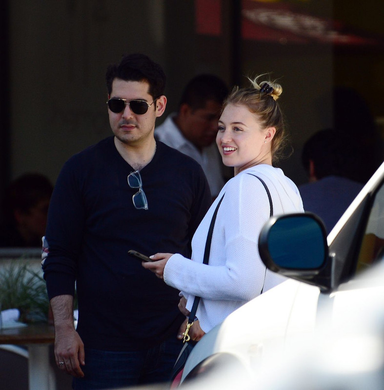 iskra-lawrence-out-at-a-brunch-in-beverly-hills-06-25-2017_9