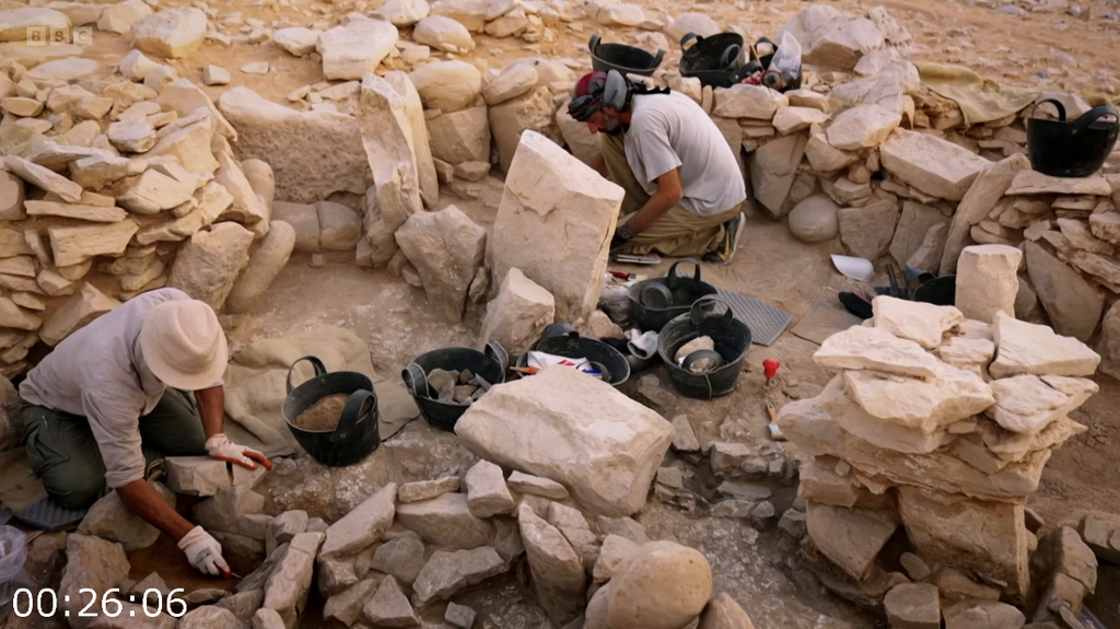 [Image: 8f1ry9gxjnc1.png]