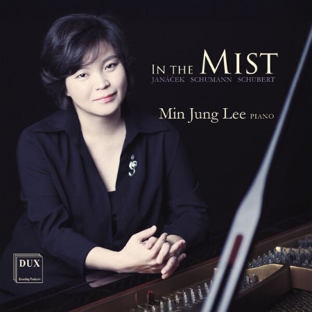 Min Jung Lee - In the Mist (2025)