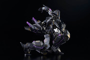 Flame-Toys-Kuro-Kara-Kuri-Megatron-19
