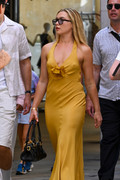 Florence-Pugh-Pokies-Yellow-Dress-Venice158