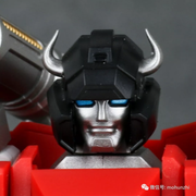 Generation-Toys-gt-11-red-bull-25