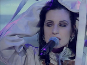 Lucid-I-Can-t-Help-Myself-5