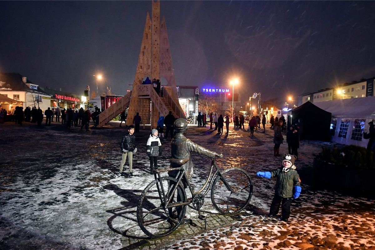 1427AD7A-01E6-49E2-891A-AD2A73F38C35