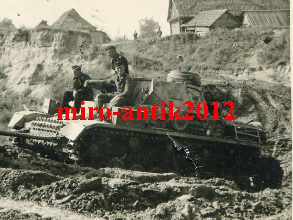 Foto, Wehrmacht, Panzer, Sturmgeschütz im Einsat