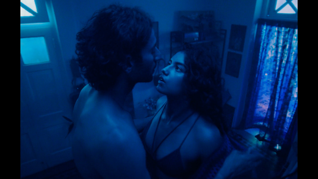 [Image: kiss-00-00-53-20-Still011.jpg]