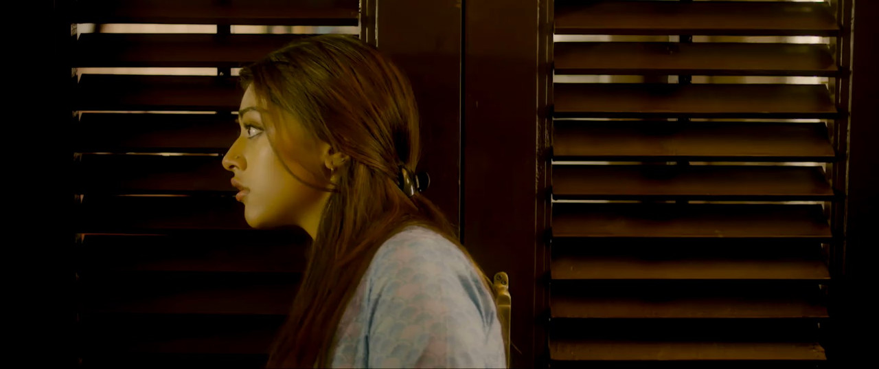 Thupparivaalan 2017 WebRip [Tamil] 480p, 720p ESub Screenshot