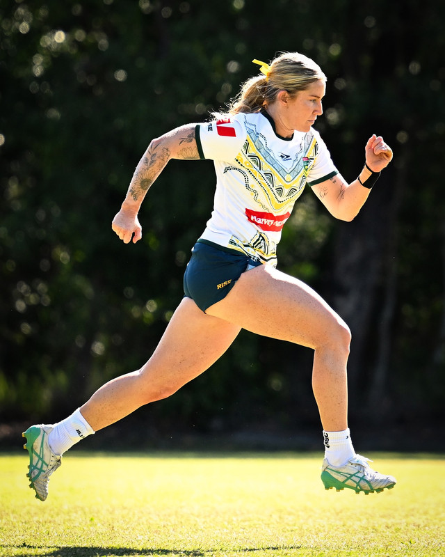 Australian-Jillaroos-07