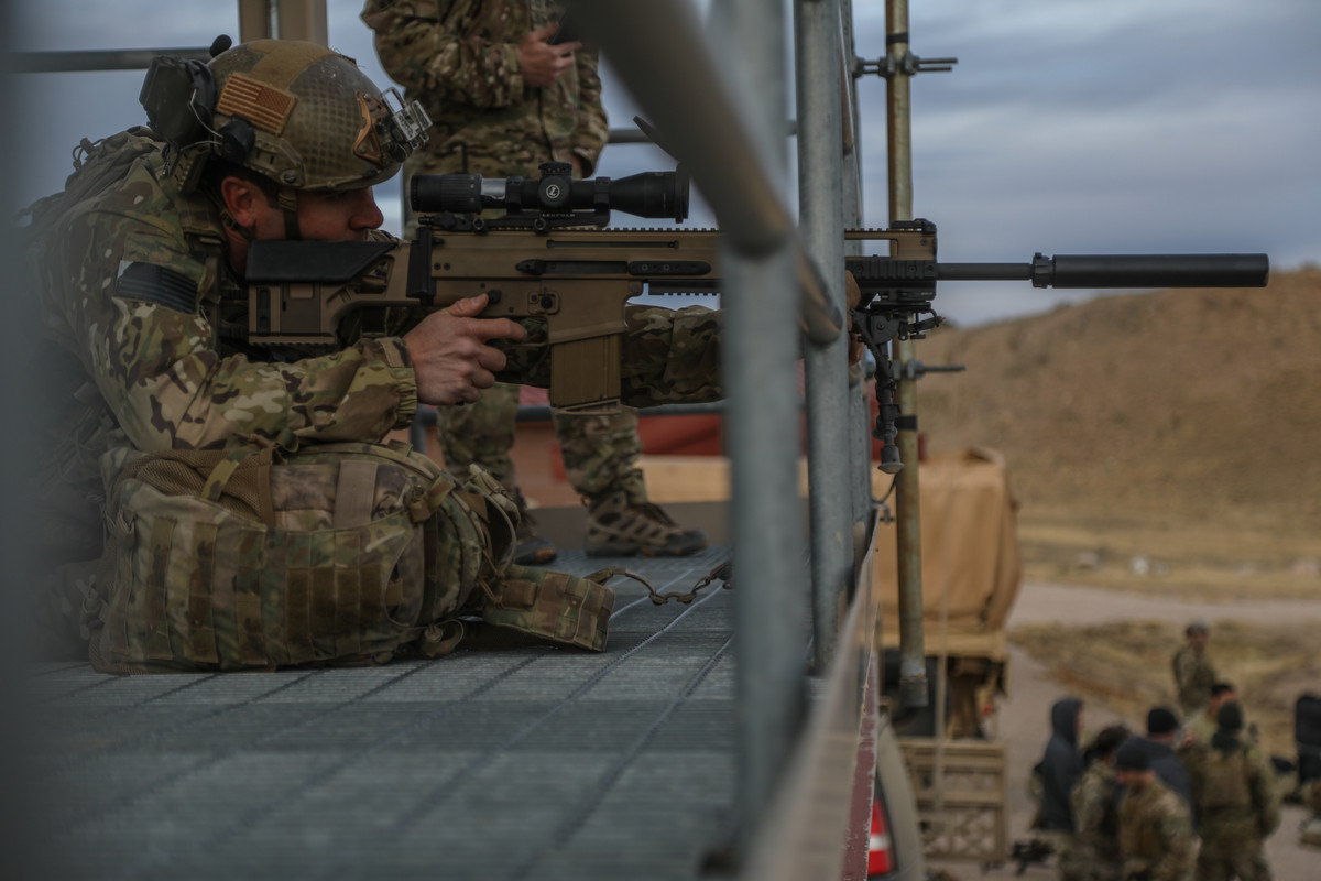 181210-A-CL980-363